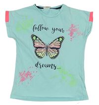 Mátovo-křiklavě korálové tričko s 3D motýlkem s flitry a barevnými skvrnkami File 